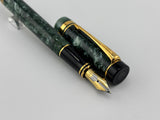 Parker International Duofold Green Marble Fountain Pen  - Fine 18kt Gold  Nib