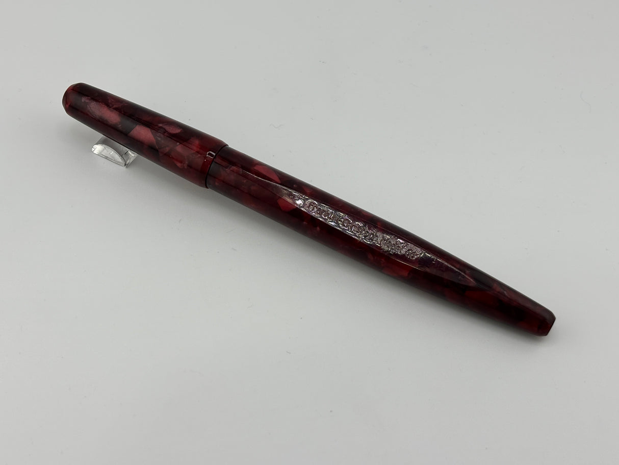 Franklin-Christoph Model 66 Septagonal Marbled Burgundy Fountain Pen  - Fine 14kt Gold  Nib