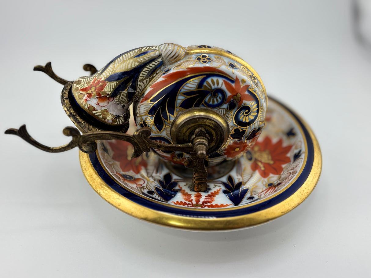 Inkwell Vintage circa 1880 excellent condition -  represents a shell