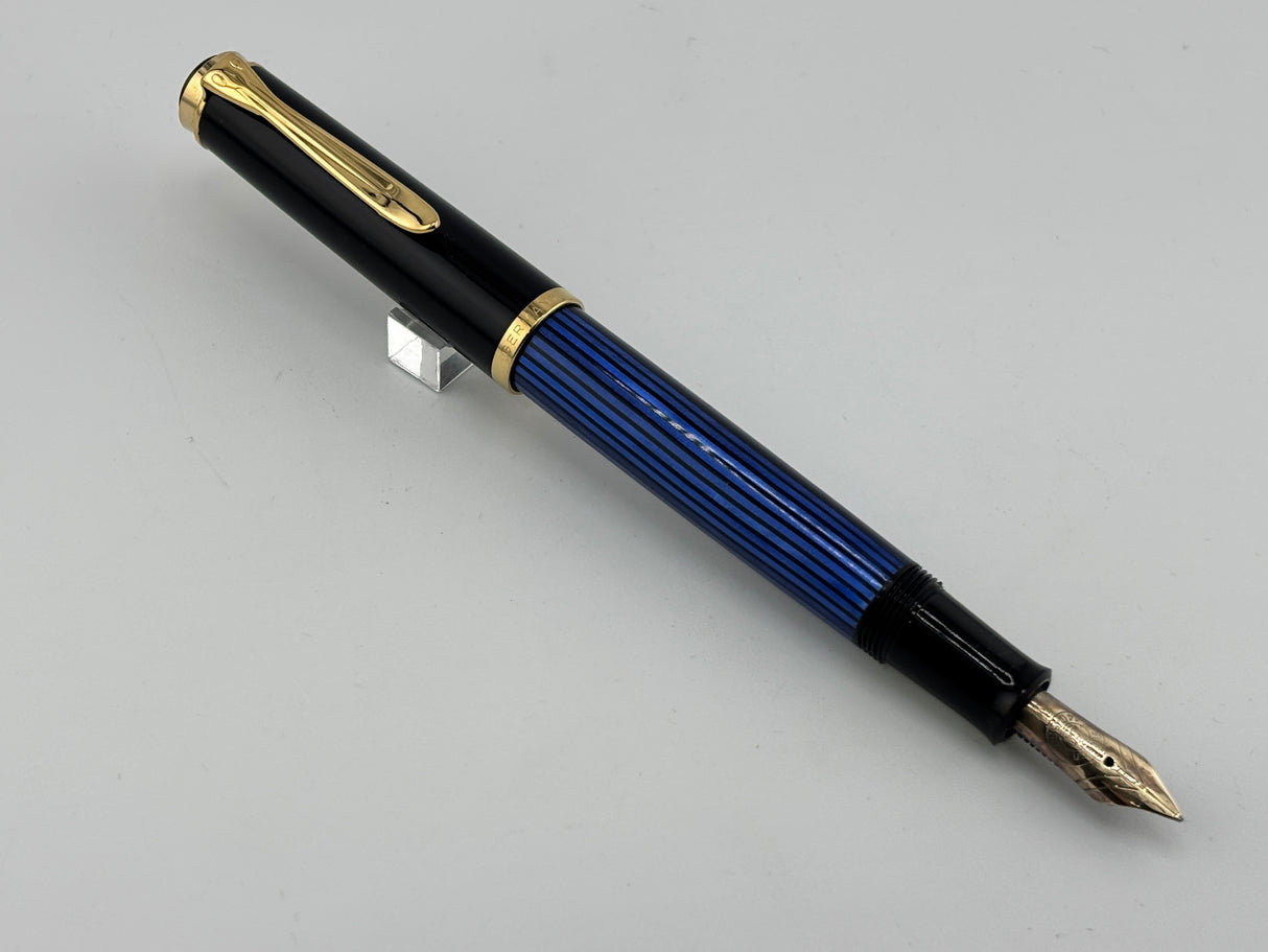 Pelikan M400 Black Cap/Blue Striped Barrel "Early Style" - Medium 14kt Gold Nib