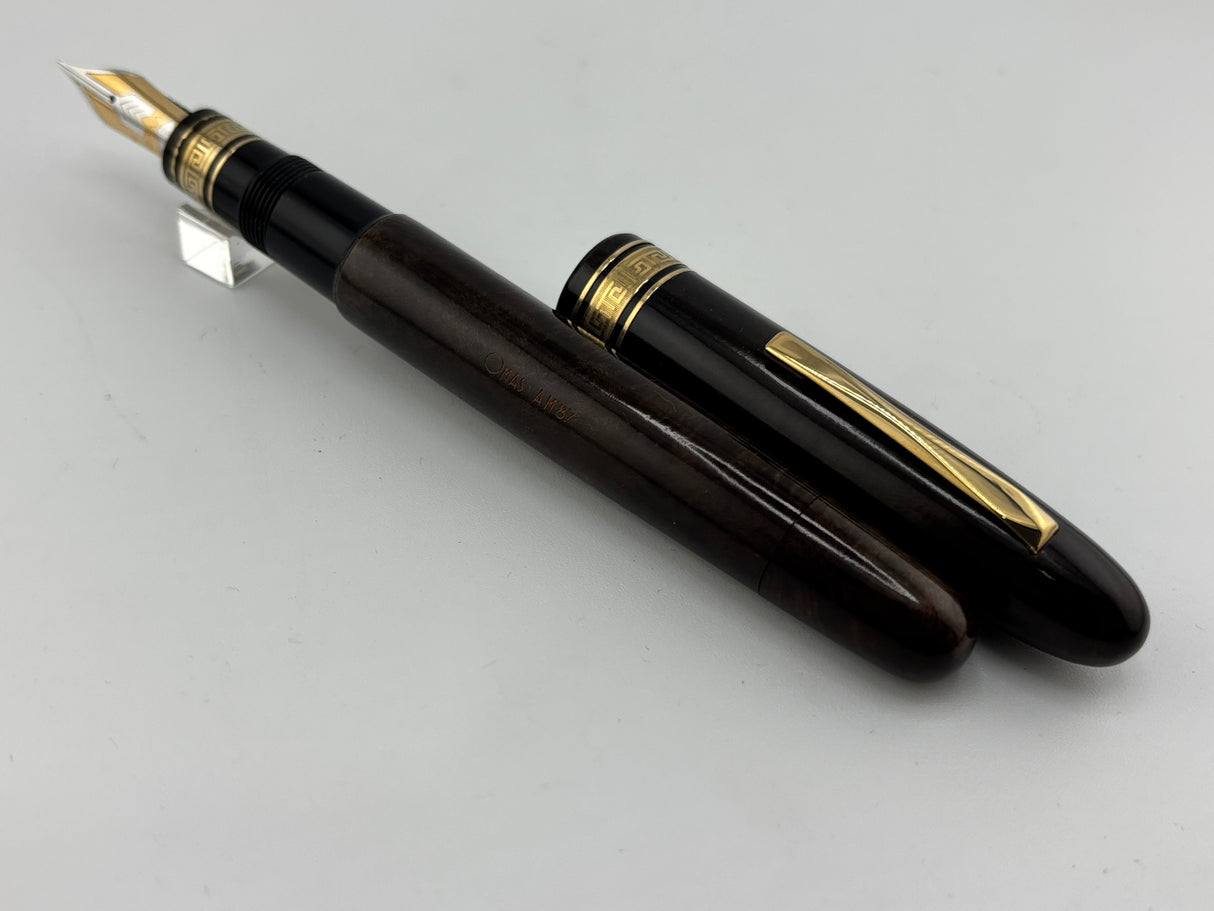 OMAS Largest Size Ogiva AM87 Olive Brown Briarwood Fountain Pen - Medium 18kt Gold Nib