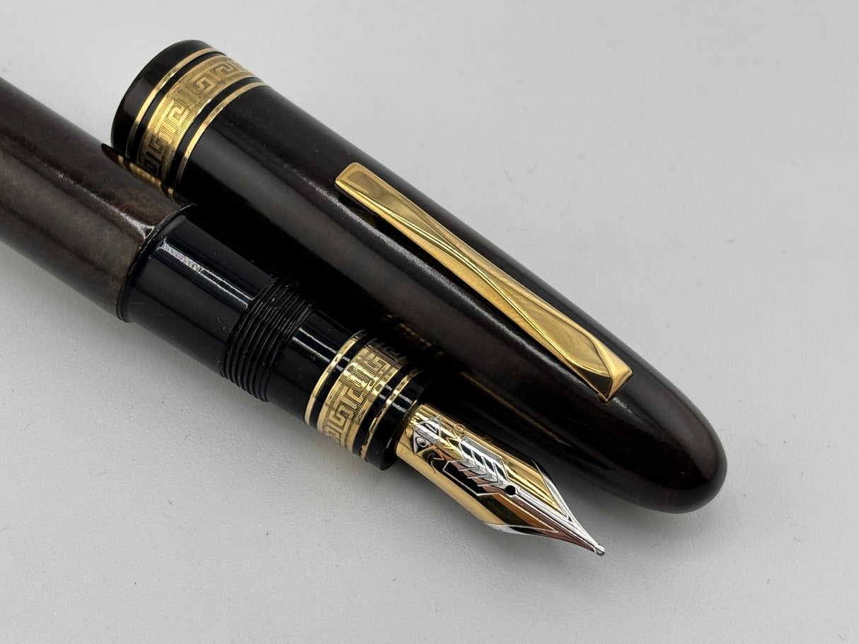 OMAS Largest Size Ogiva AM87 Olive Brown Briarwood Fountain Pen - Medium 18kt Gold Nib
