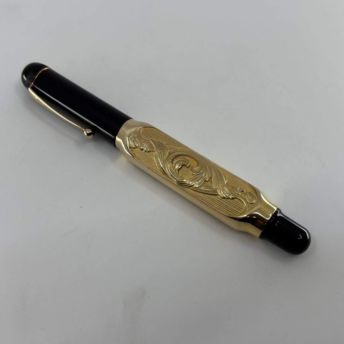 Omas " The Doctor Pen " Solid Gold 18K750 Fountain Pen - The grail for any Omas Collector !