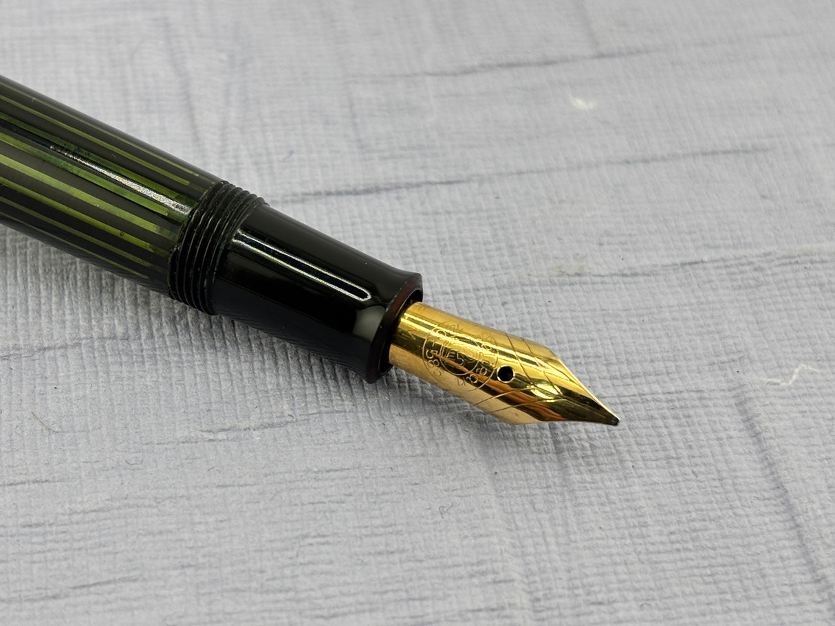 Pelikan 400 fully green barrel striped Gunter Wagner