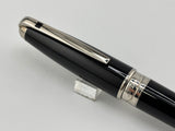 S.T. Dupont Orpheo Extra Large Black Laque de Chine  Fountain Pen  - Medium 18kt Gold Nib