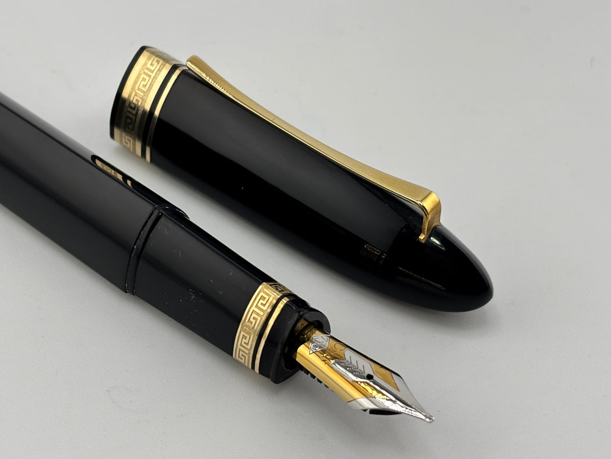 OMAS Oversized Blue/Black #360 Triangulated Fountain Pen - Broad 18kt Gold Nib