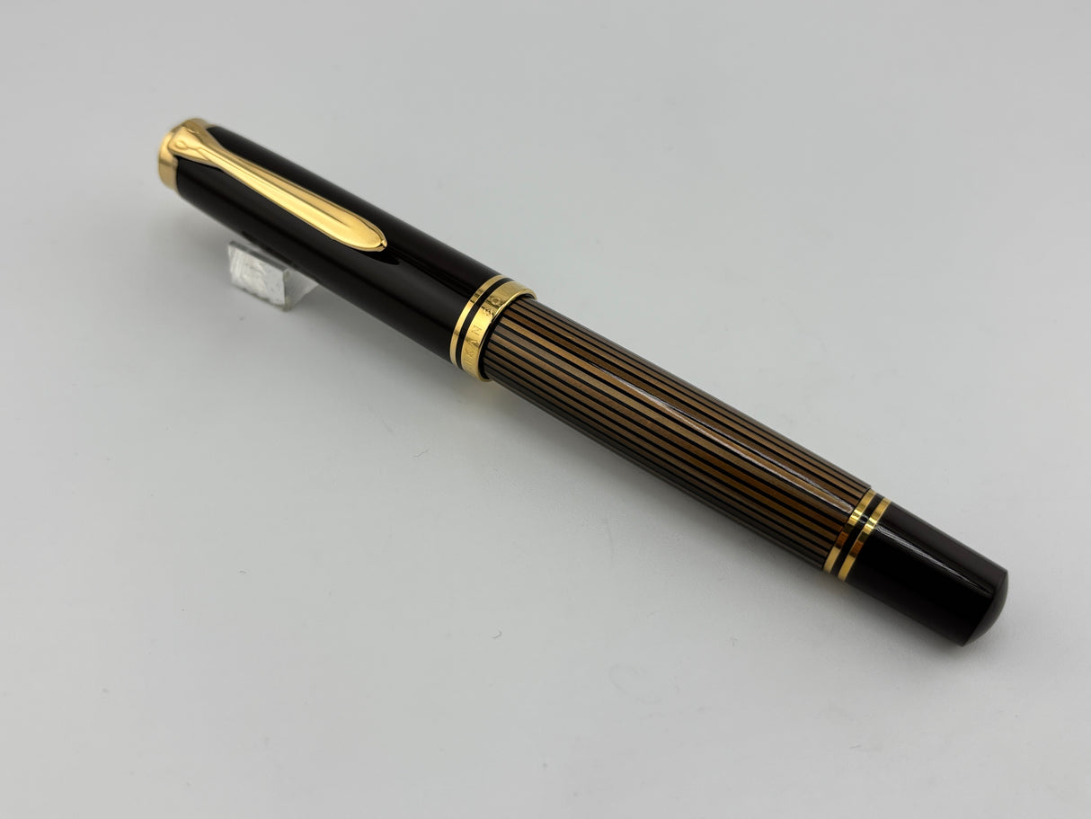 Pelikan M800  Brown  Striped Barrel/Solid Brown Cap  Fountain Pen - Medium 18kt Gold Nib