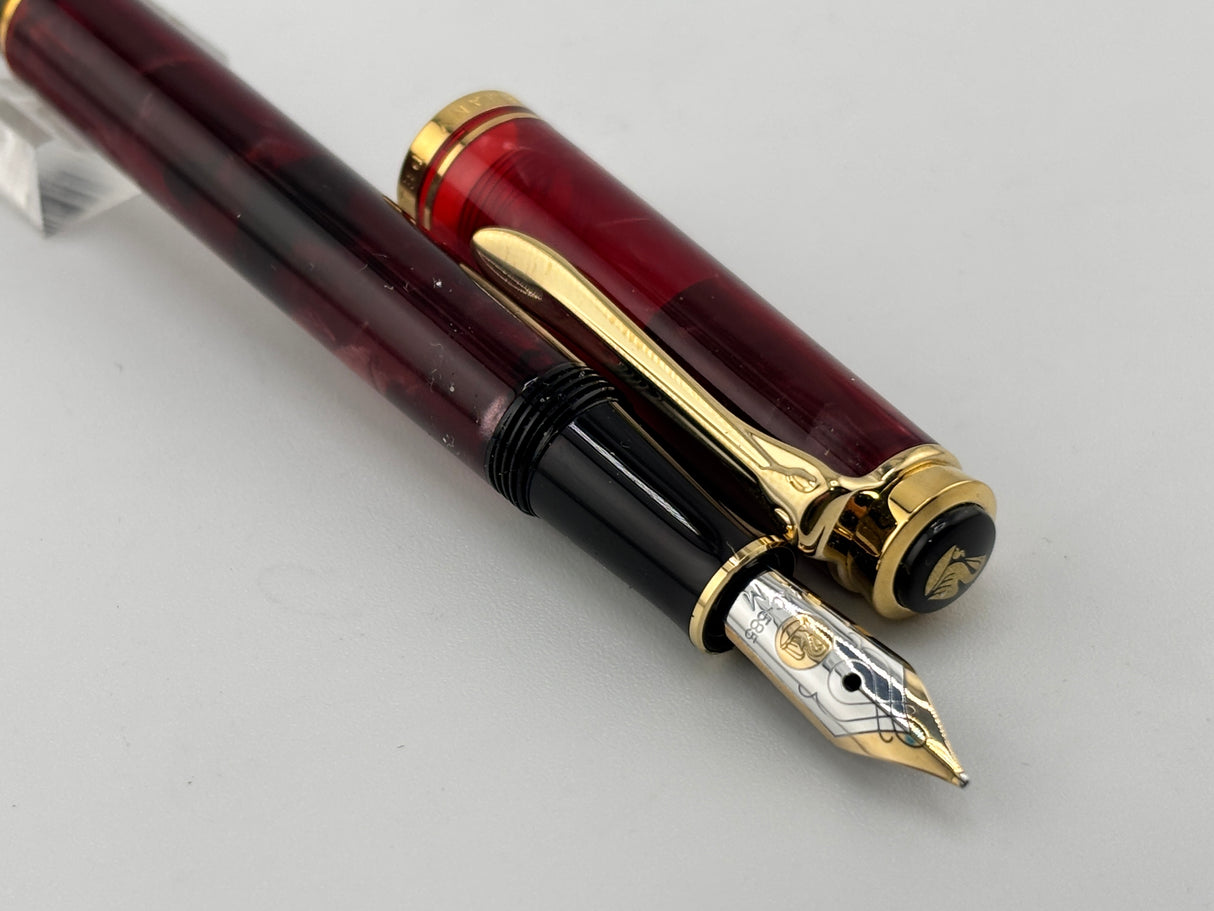Pelikan M300  Marbled Burgundy Fountain Pen (Circa 2002) - Medium 14kt Gold Nib