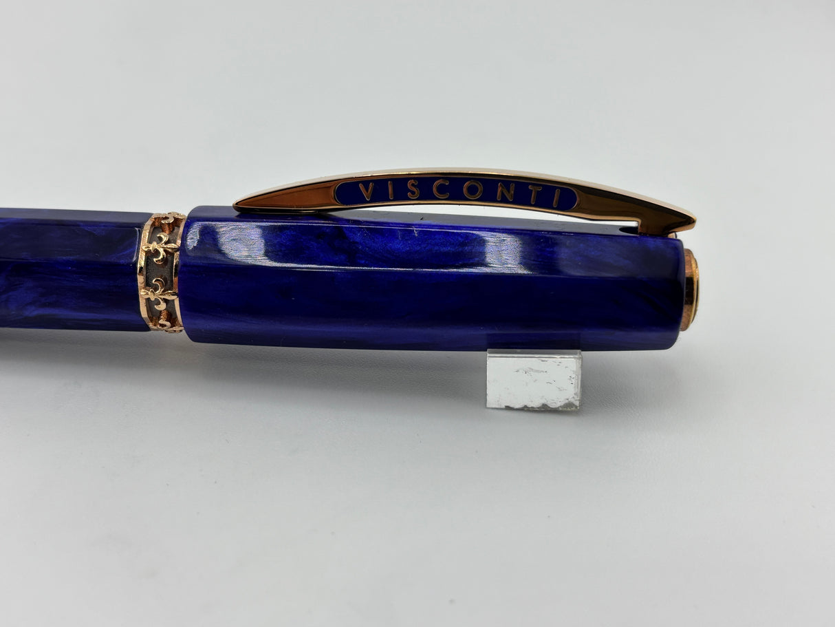 Visconti Medici Limited Edition Viola Fountain Pen - Flexible Medium 18kt Gold Nib