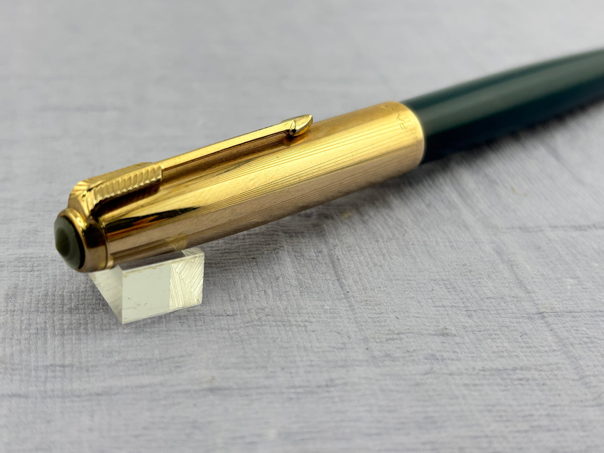 Parker 51 Navy Blue Gold filled Cap Aerometric -  Fountain Pen