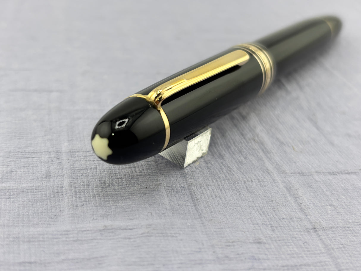 Montblanc Superb 149 circa 1975 Excellent Medium Architect nib 18K750 gold