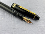Montblanc 146 circa 1970  Excellent Medium Nib gold 14K585