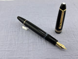 Montblanc 146 circa 1970  Excellent Medium Nib gold 14K585