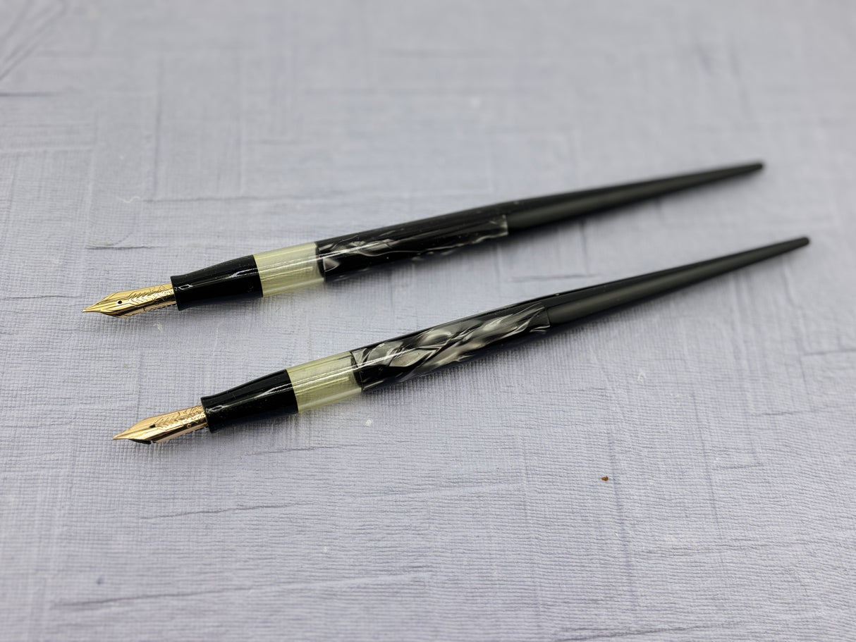 Omas wonderful desk set 2 pens Grigio perla celluloid circa 1975 New old stock RARE RARE