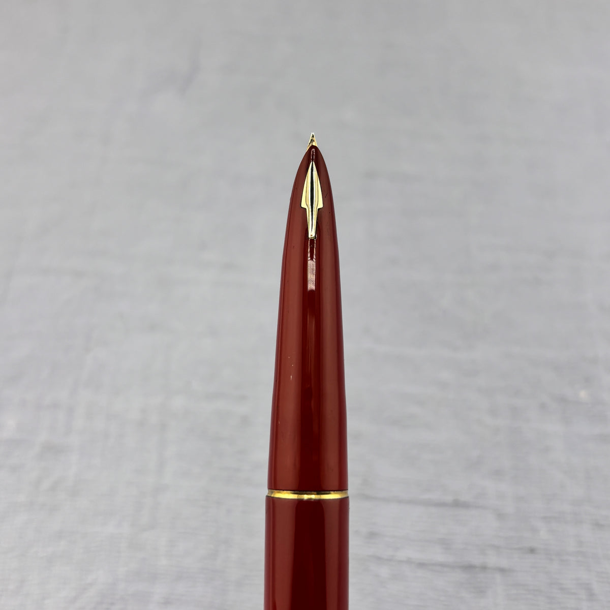 Parker 61 Set - Rage Red Rainbow Gold-Filled Cap USA - Fountain Pen and Pencil