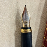 Elysee Chinese Lacquer  Parthenon  Trajan Rouge Fountain Pen - Fine 18kt Gold Nib