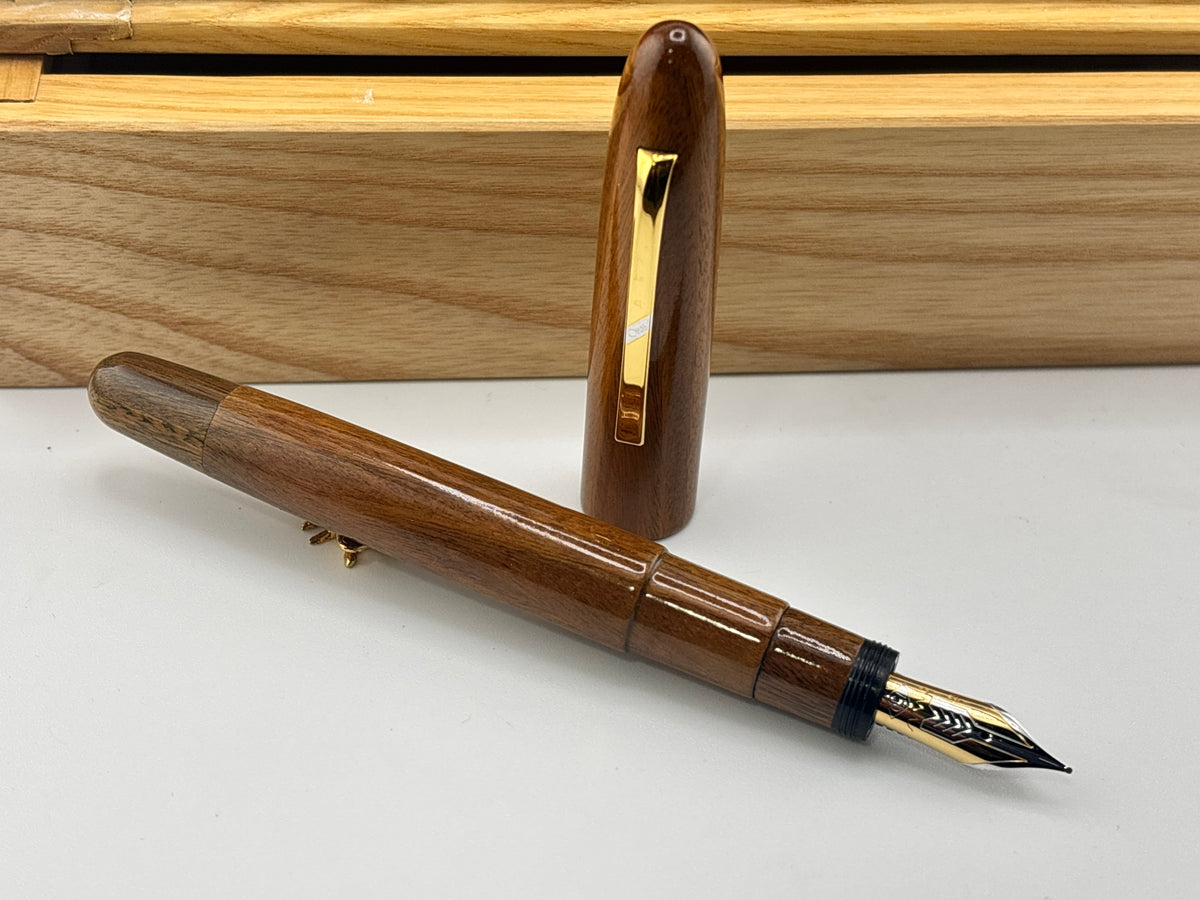 OMAS Precious Lignum Vitae Wood Ogiva Fountain Pen - Medium 18kt Gold Nib