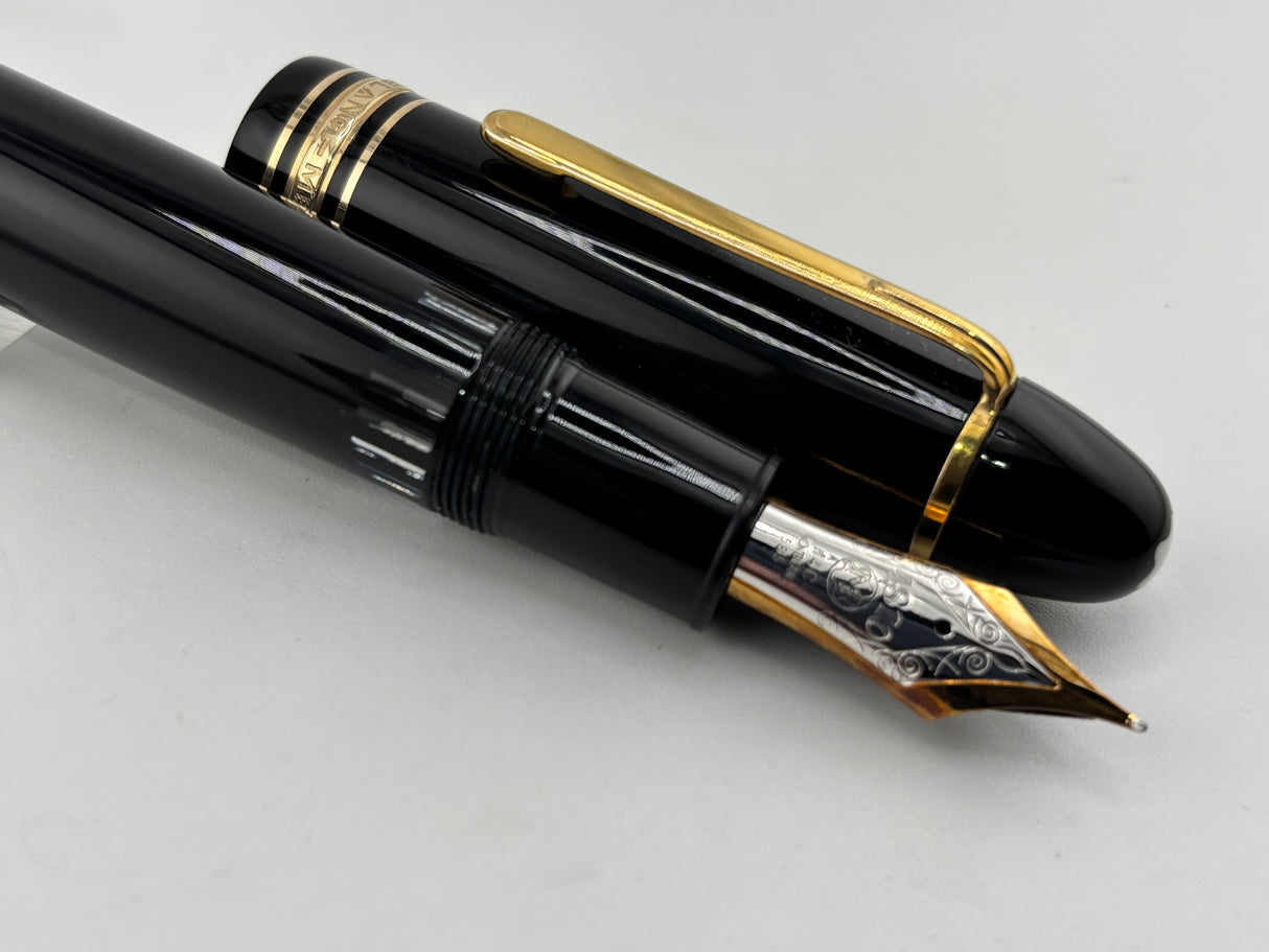 Montblanc Meisterstuck #149 (Largest) Fountain Pen   -   Flexible  Medium 14C Gold Nib