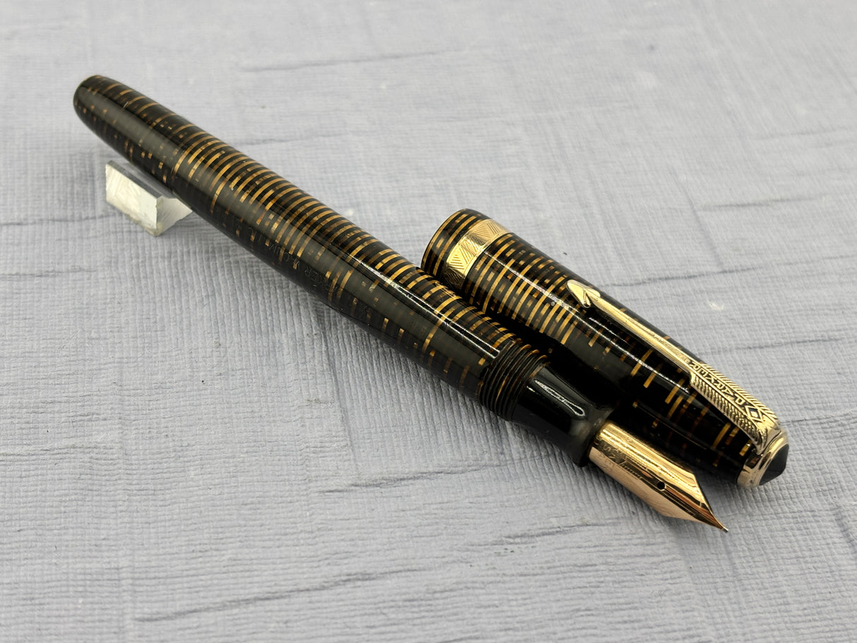 Parker Vacumatic Standard Brown Split Arrow Diamond clip   - Fountain Pen