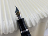 Montegrappa Aphrodite  Limited Edition Fountain Pen (1997) - A Masterpiece! - Medium 18kt Gold Nib