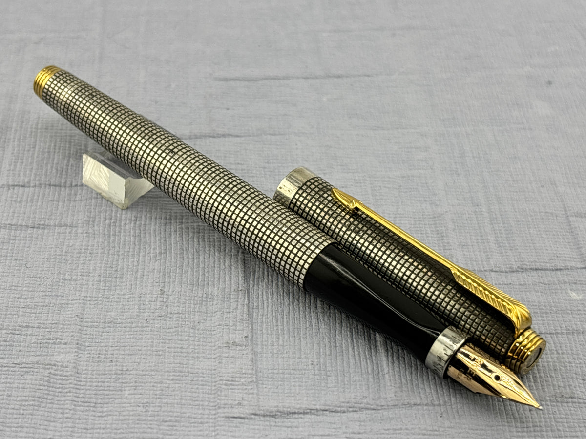 Parker 75 Cisele Sterling Silver  -  Fountain Pen