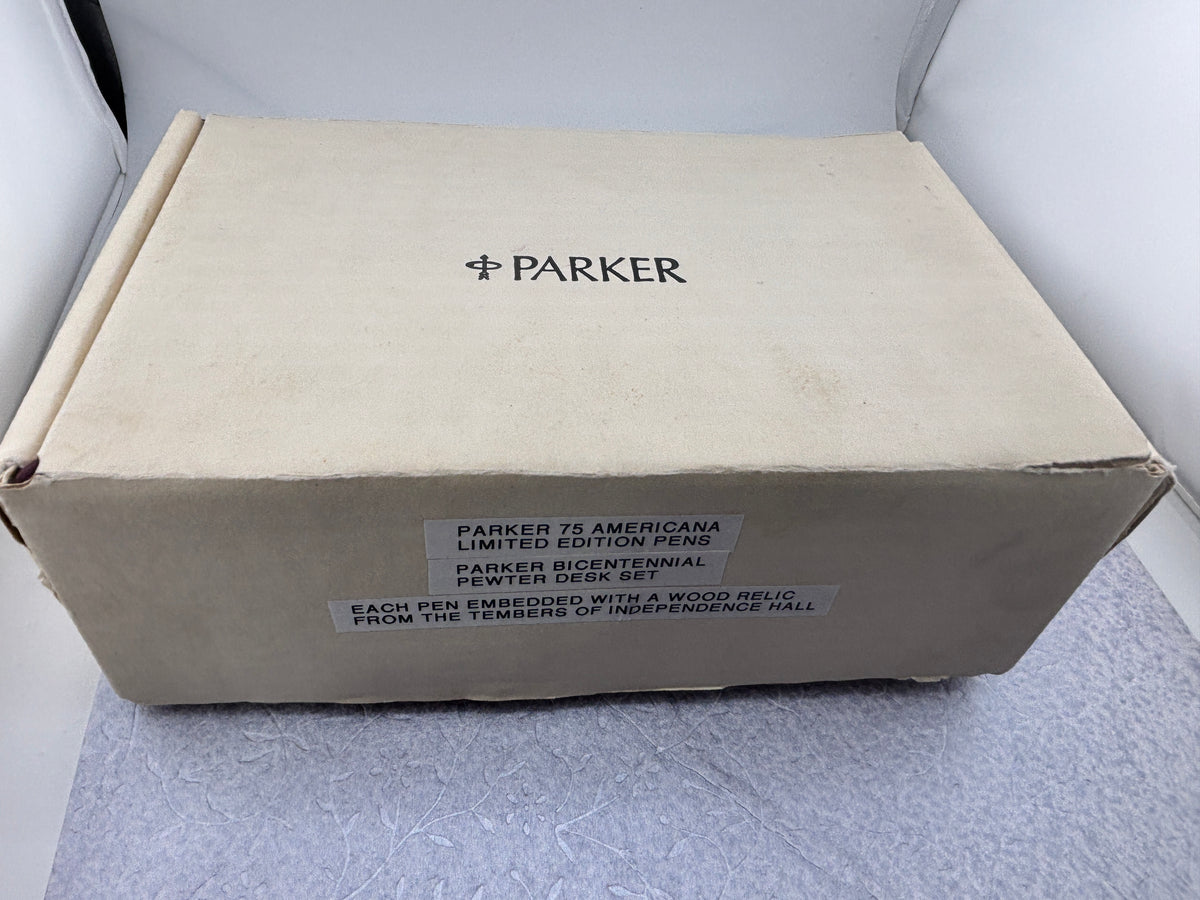 PARKER 75 Americana Pewter Set Bicentenial   - Wonderful set in new condition and all complete of accessories