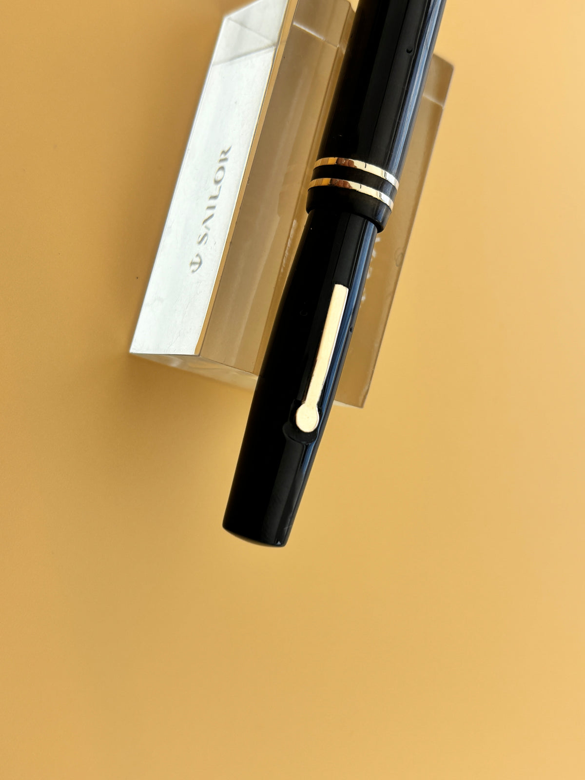 Wahl Eversharp Signature Ring Top  Black Hard Rubber - Fountain Pen