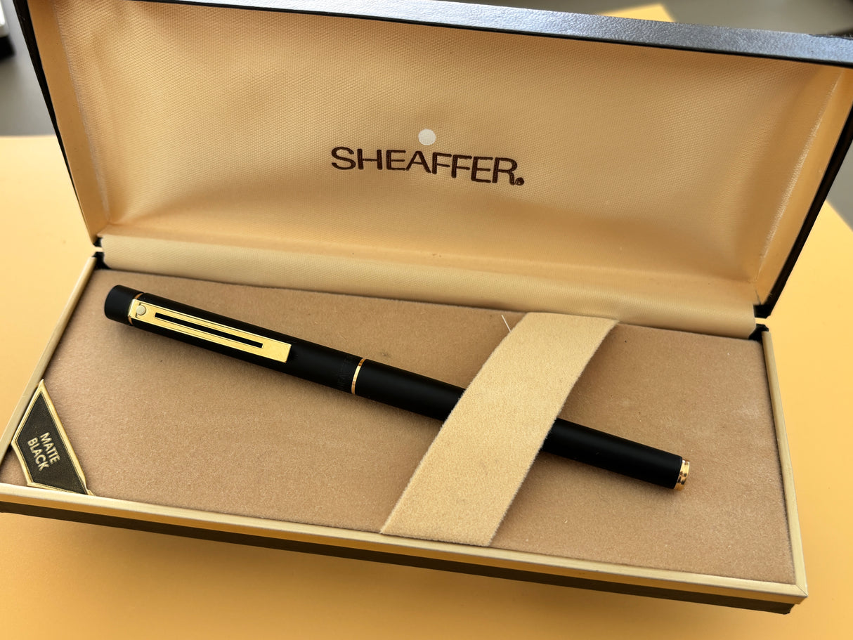 Sheaffer Targa Slim Black Matte  circa 1995 New condition and boxed  - Fountain Pen