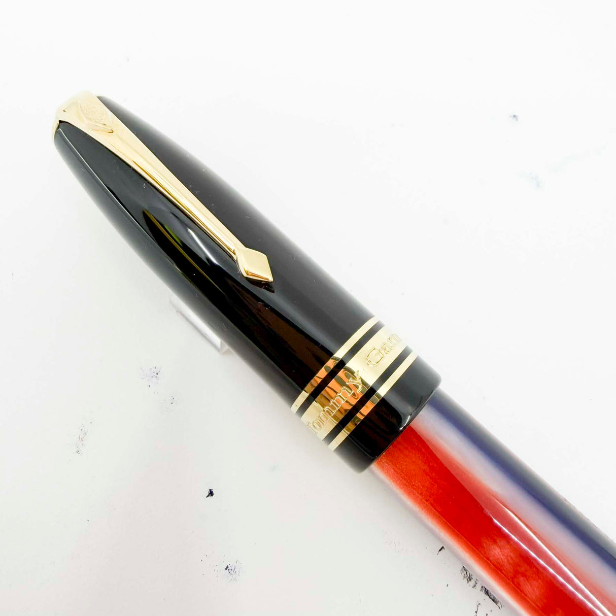 Conway Stewart "The Garner 100" Patriot Striped Barrel Limited Edition  Fountain Pen - Medium 18kt Gold Nib