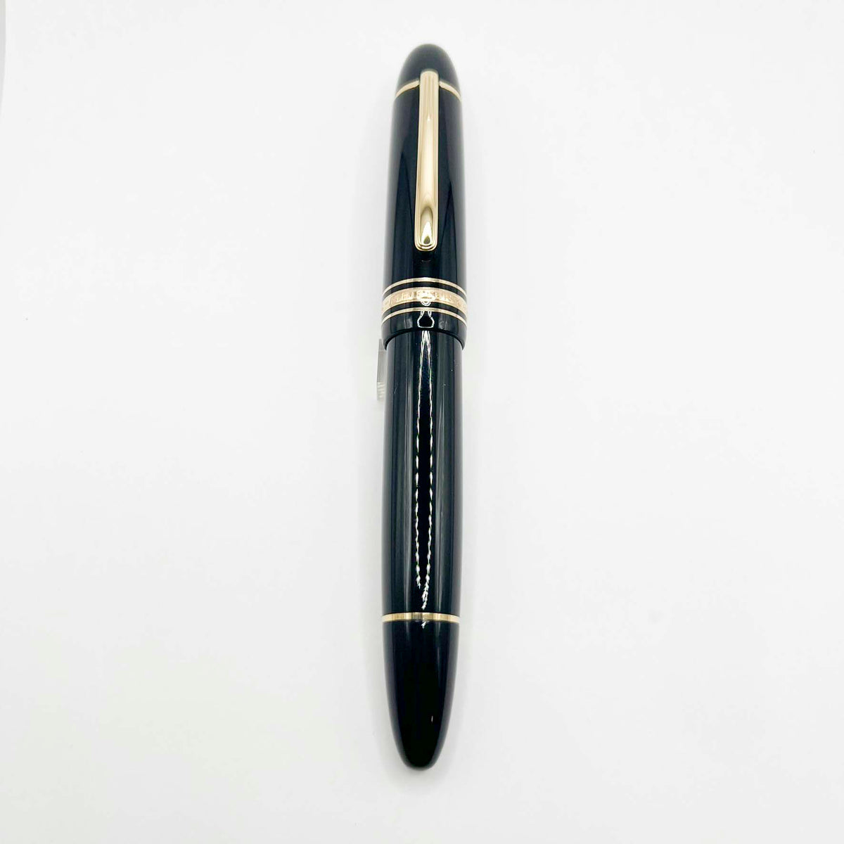 Montblanc Meisterstuck #149 (Largest) Fountain Pen   -   Extra Fine 18kt Gold Nib