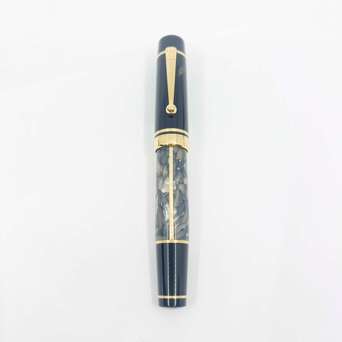 Montblanc Alexandre Dumas (Correct Signature) Writer Series Ltd. Ed. Fountain Pen - Medium 18kt Gold Nib