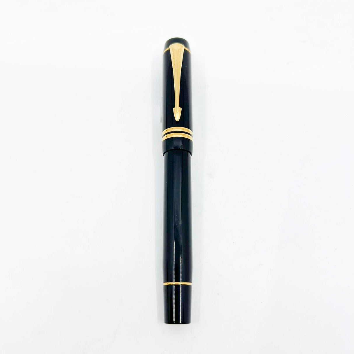 Parker Duofold Centennial (Largest) Black  Fountain Pen - Extra Fine 18kt Gold Nib (Circa 1997)