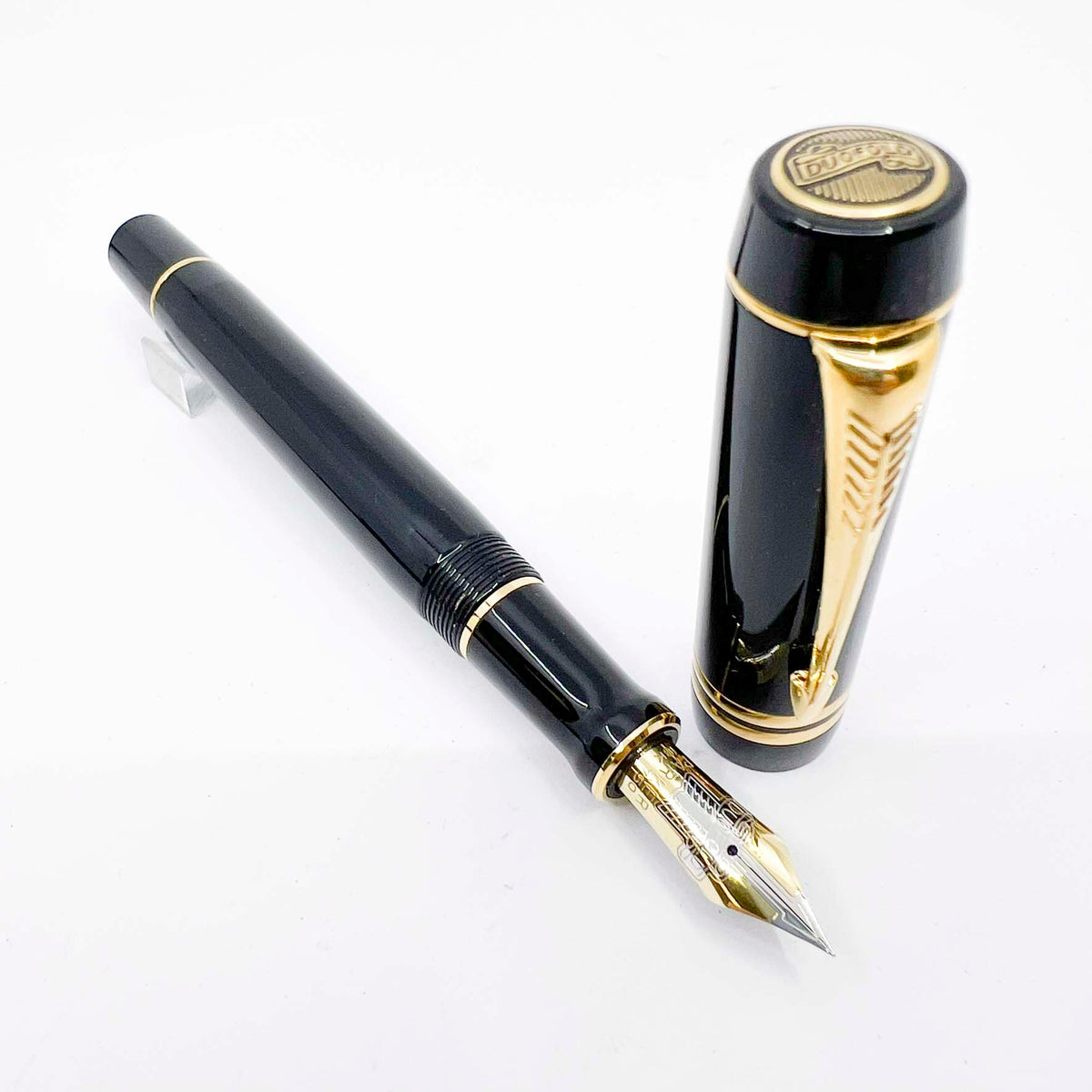 Parker Duofold Centennial (Largest) Black  Fountain Pen - Extra Fine 18kt Gold Nib (Circa 1997)