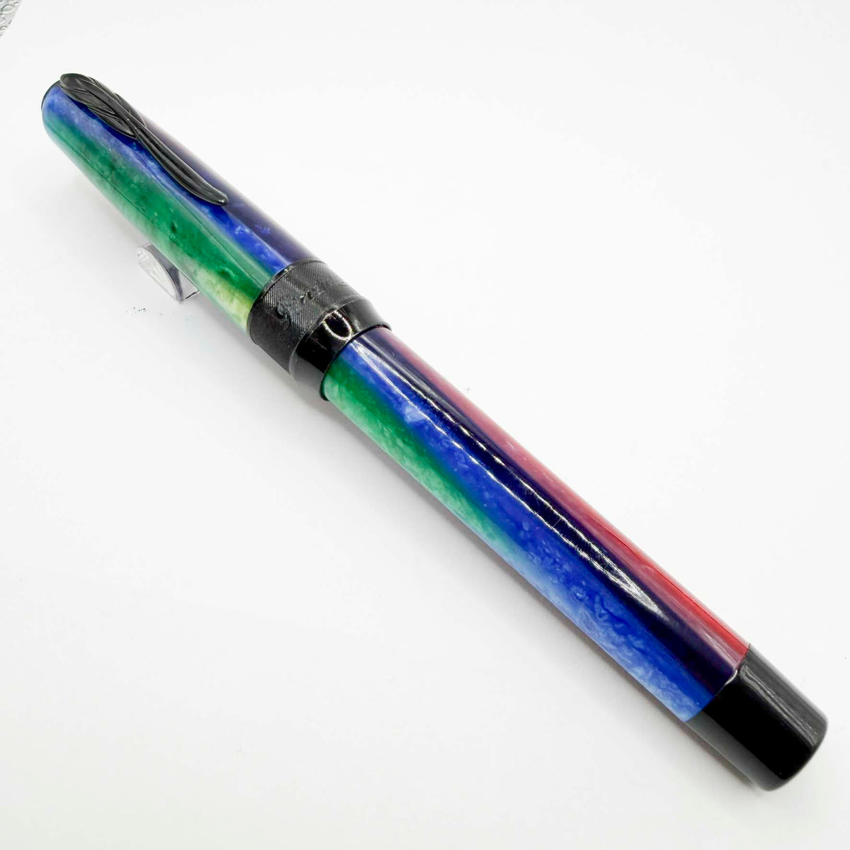 Pineider Arco Stilo Rainbow Fountain Pen Limited Edition  La Grande Belezza - Fine 14kt Gold Quill Nib