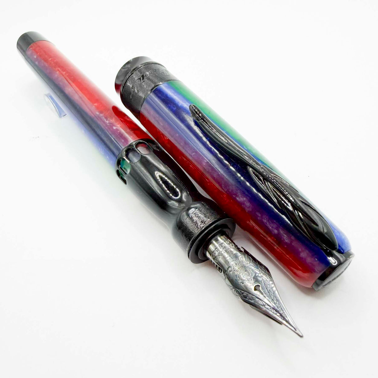 Pineider Arco Stilo Rainbow Fountain Pen Limited Edition  La Grande Belezza - Fine 14kt Gold Quill Nib