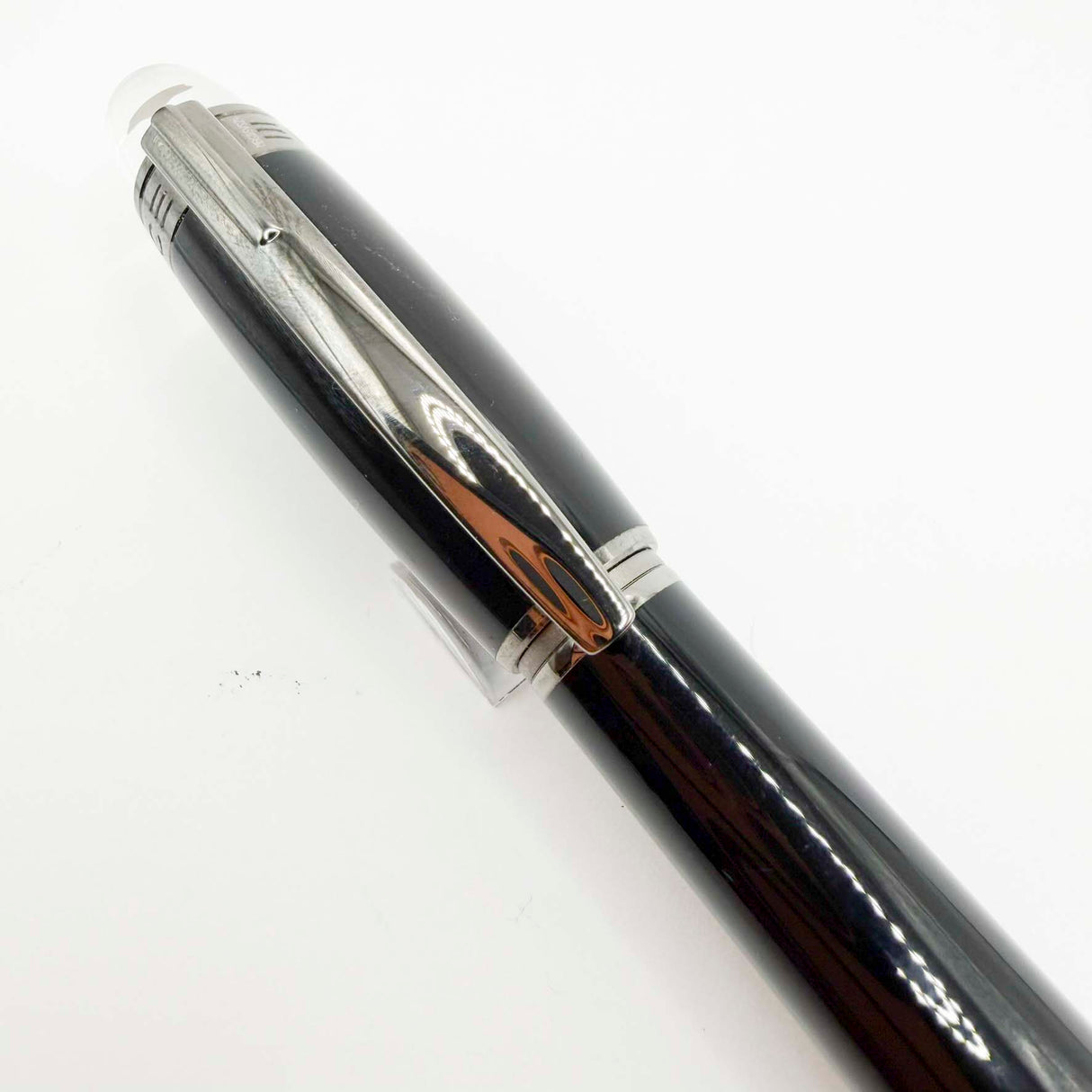 Montblanc StarWalker Black Fountain Pen with Ruthenium Plated  Trim - Medium 14kt Gold Nib