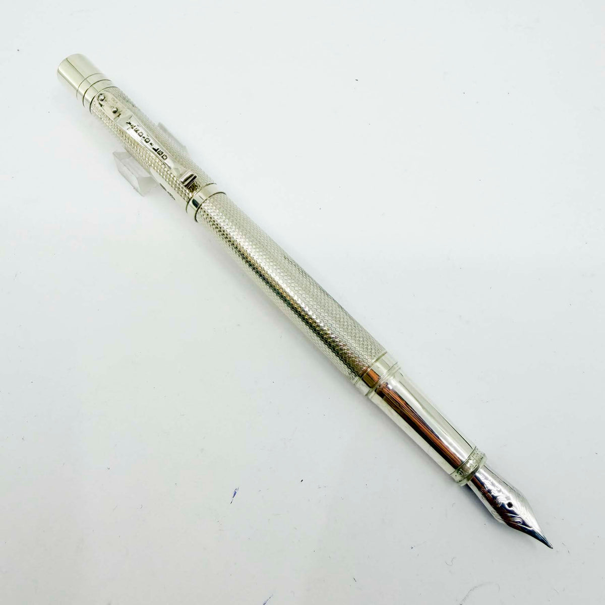 Yard-O-Led Viceroy Standard Barley  Sterling Silver .925 Fountain Pen - Fine 18kt Gold Nib