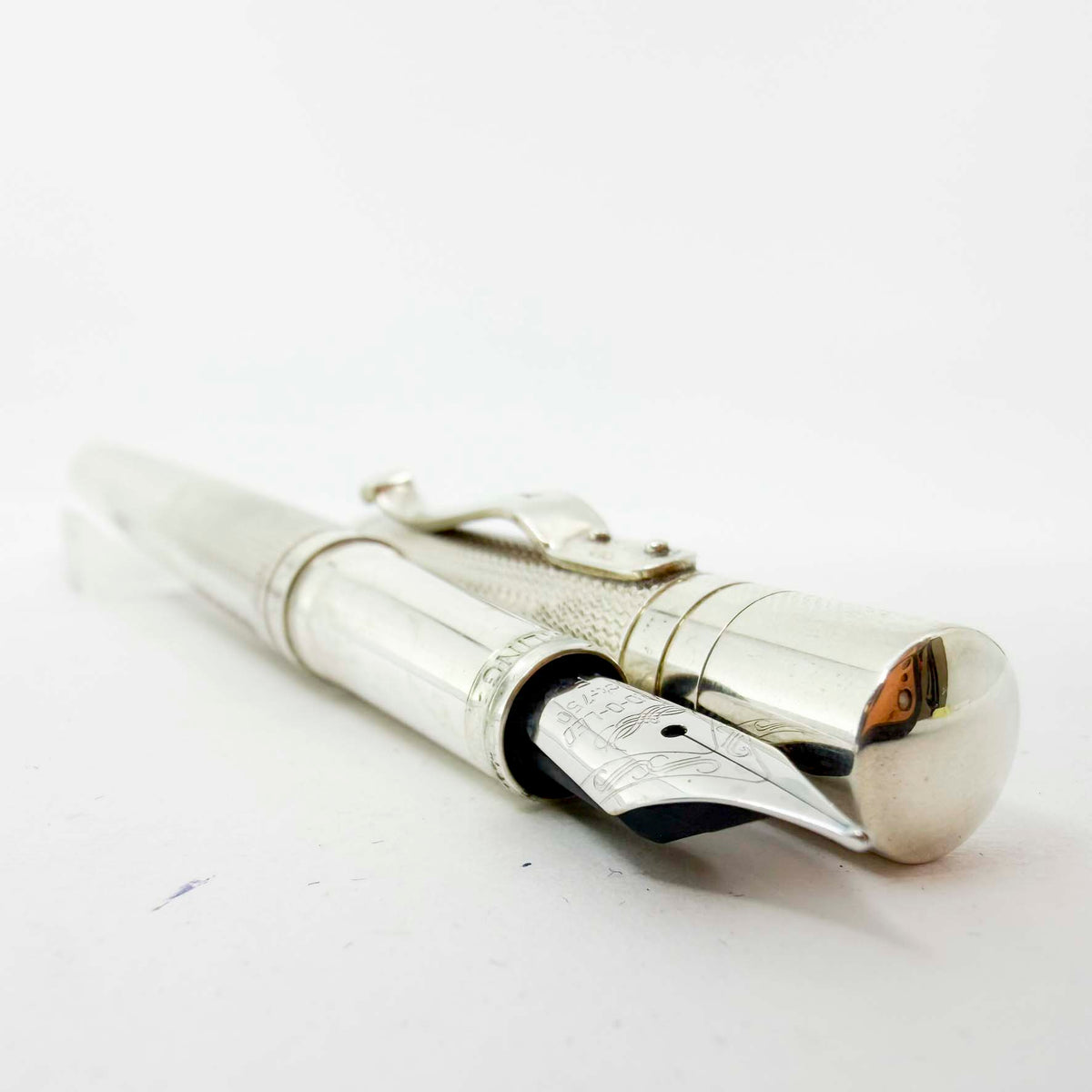 Yard-O-Led Viceroy Standard Barley  Sterling Silver .925 Fountain Pen - Fine 18kt Gold Nib