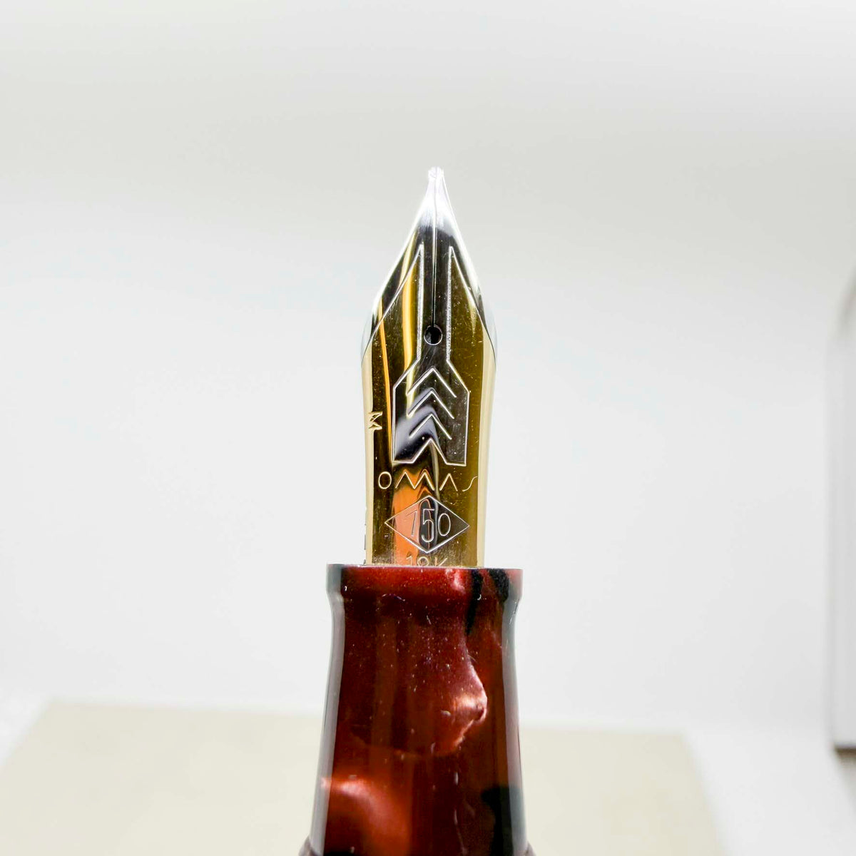 OMAS Paragon "Scarlet Red" (Marble Burgundy) Celluloid  Fountain Pen -  Medium 18kt Gold Nib (1992)
