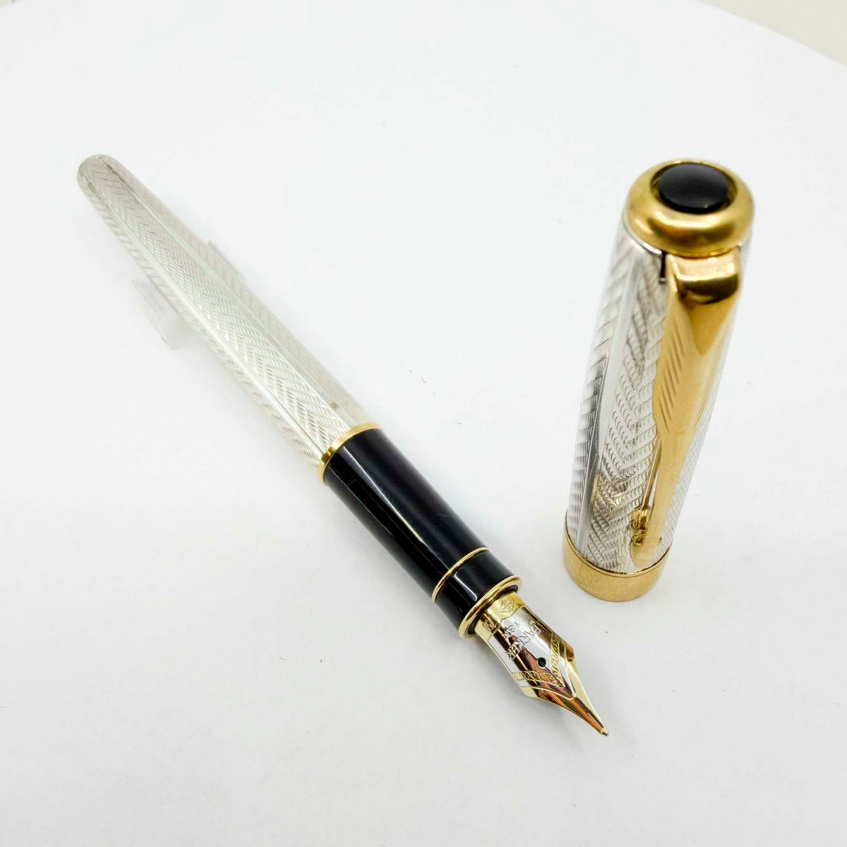 Parker Sonnet Fougere Sterling Silver Fountain Pen - Fine 18kt Gold Nib