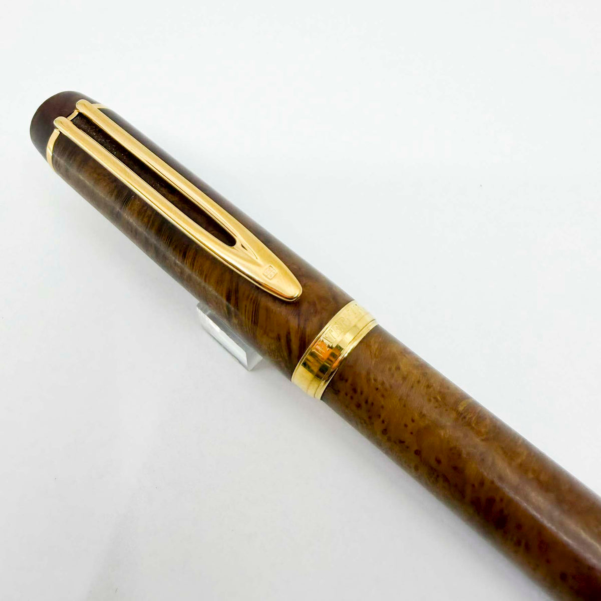 Waterman Man 100 Briarwood  Fountain Pen - Fine 18kt Gold Nib
