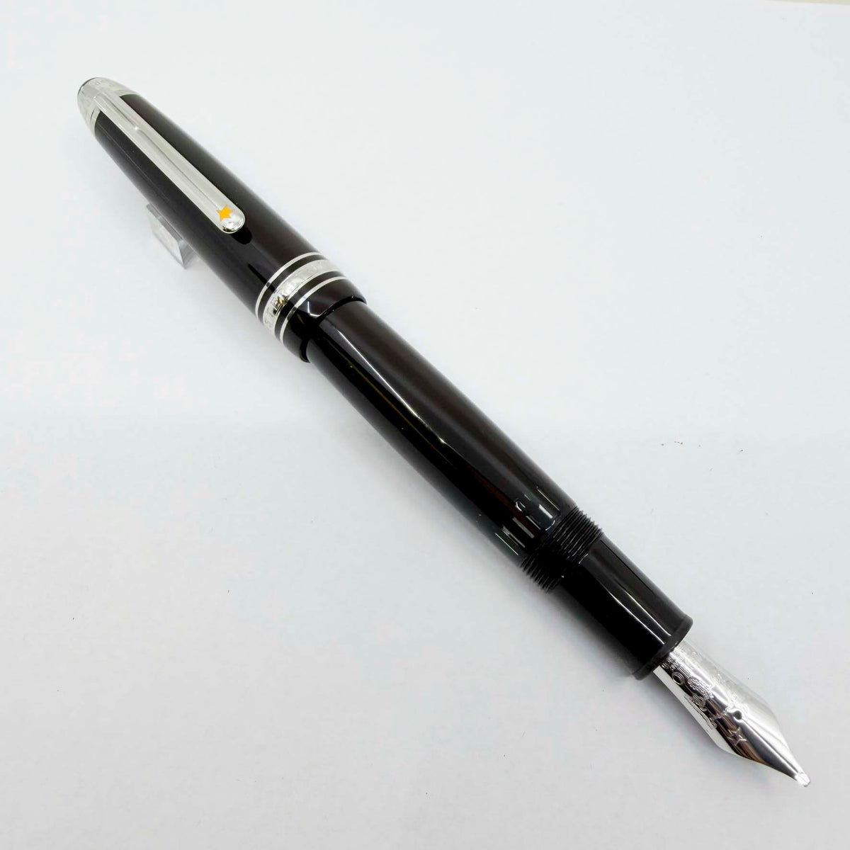 Montblanc Le Petit Prince & Aviator LeGrand #146 Brown Resin Fountain Pen - Double Broad 14kt Gold Nib