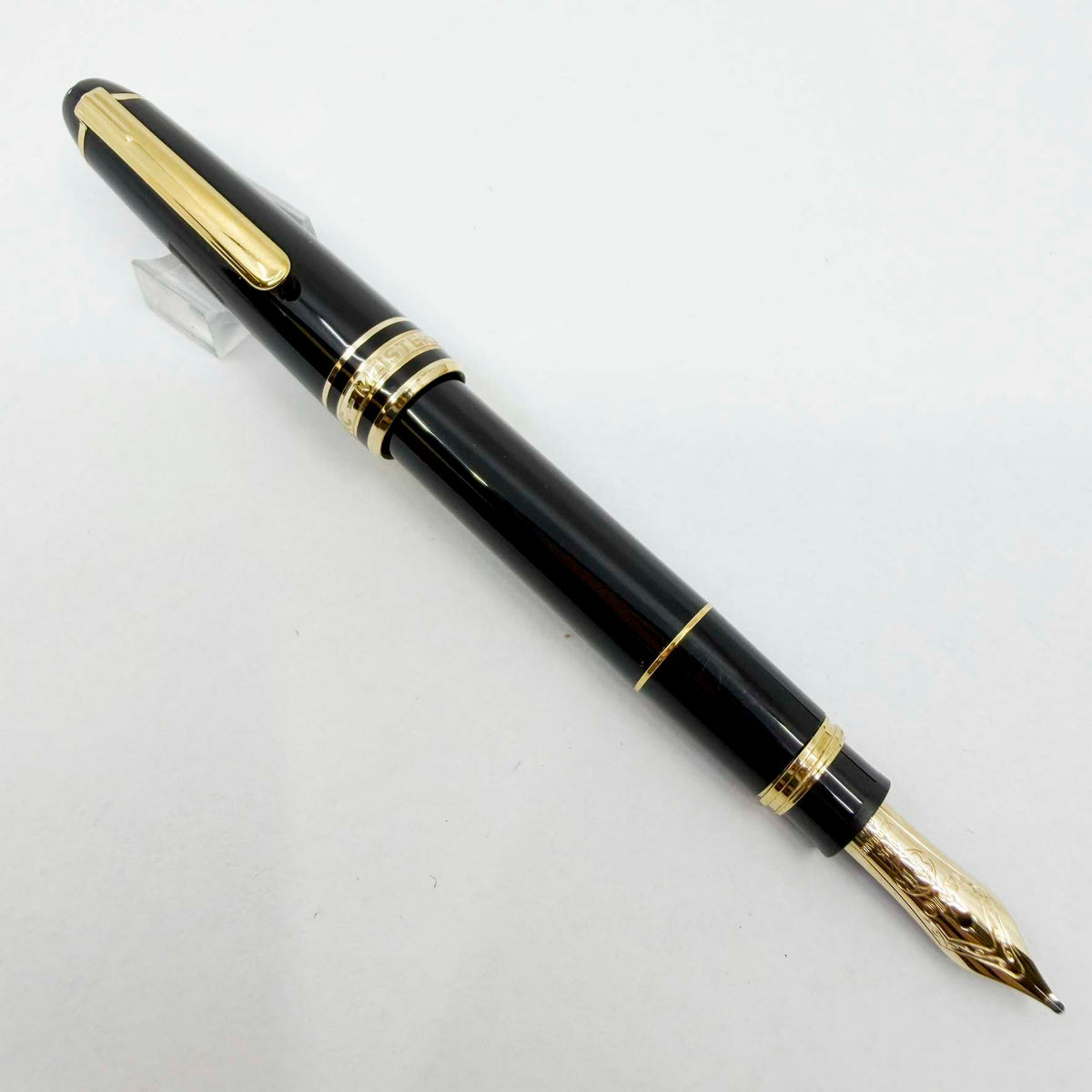 Montblanc Meisterstuck Mozart Black Resin Fountain Pen - Medium 14kt Gold  Nib