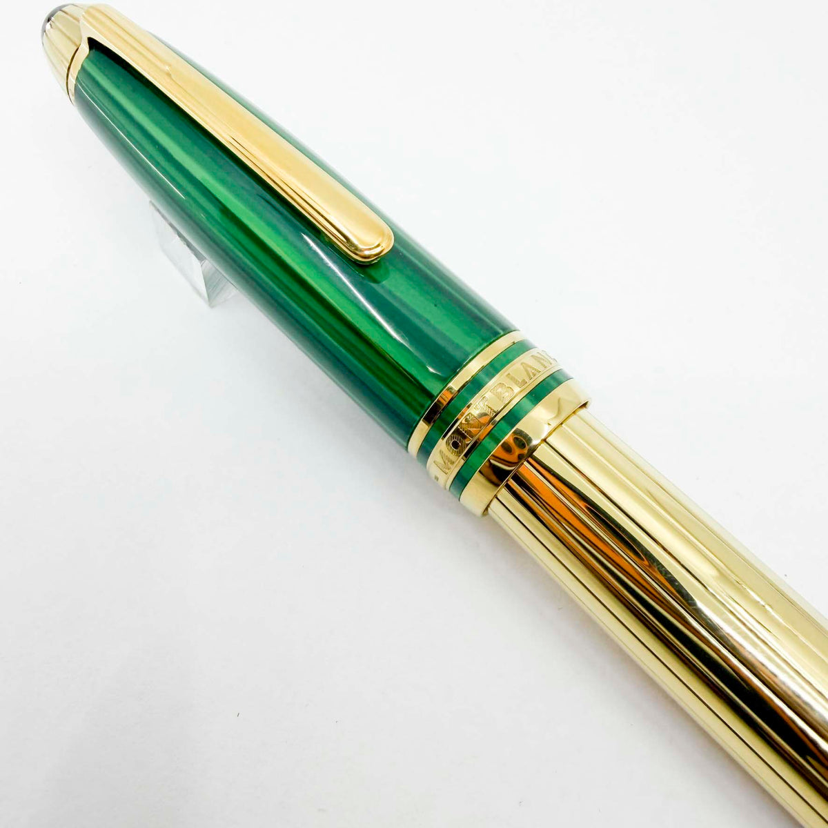 Montblanc Solitaire 146 Czar Nikolai LeGrand Fountain Pen - Striped Malachite Cap/Gold Vermeil Pinstriped Barrel & Cap Trim - Broad 18kt Gold Nib
