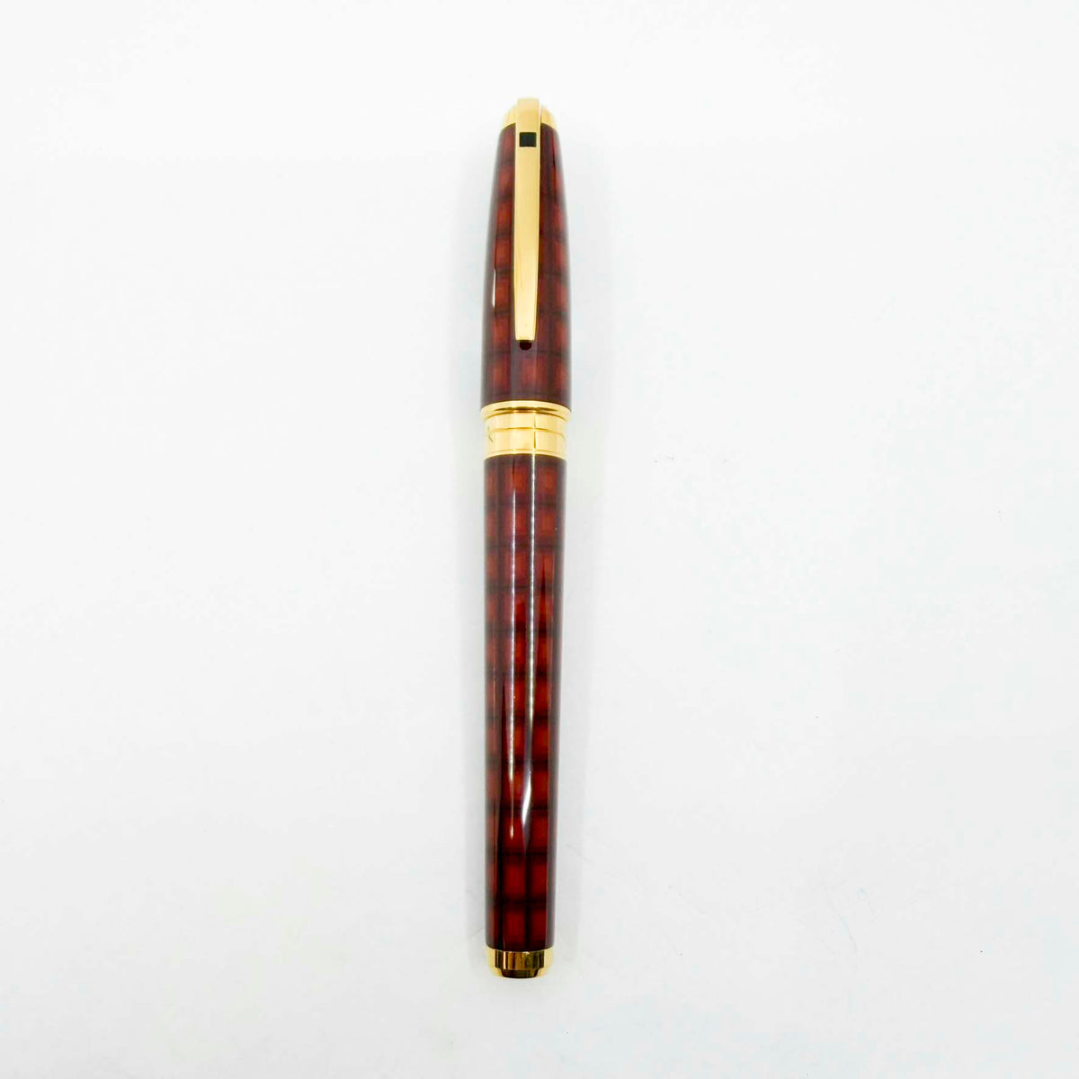 S.T. Dupont Orpheo Vertigo Largest Size Fountain Pen - Medium 18kt Gold Nib