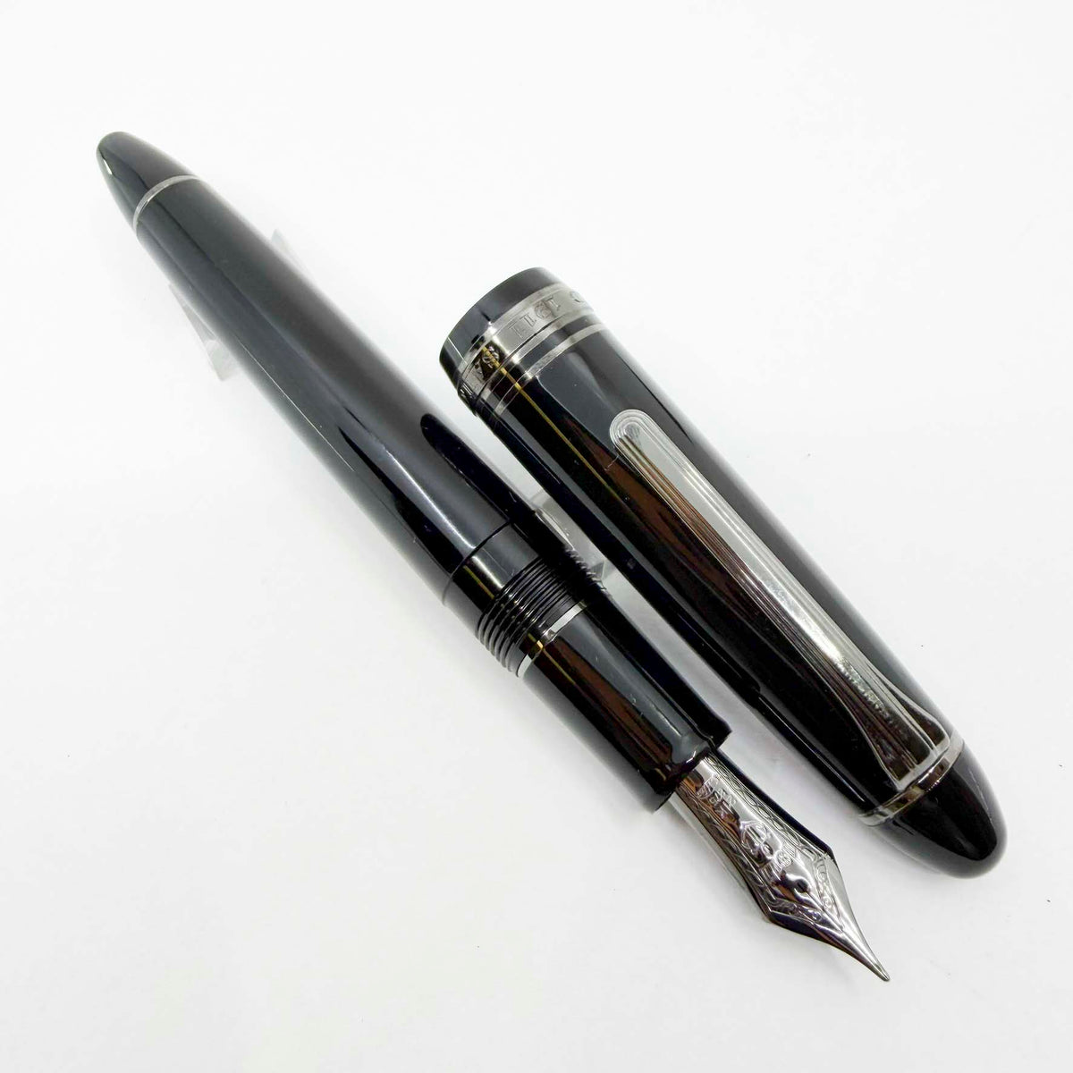 Sailor 1911 Large Black Luster Special Edition Fountain Pen - Medium 21kt Gold Nib