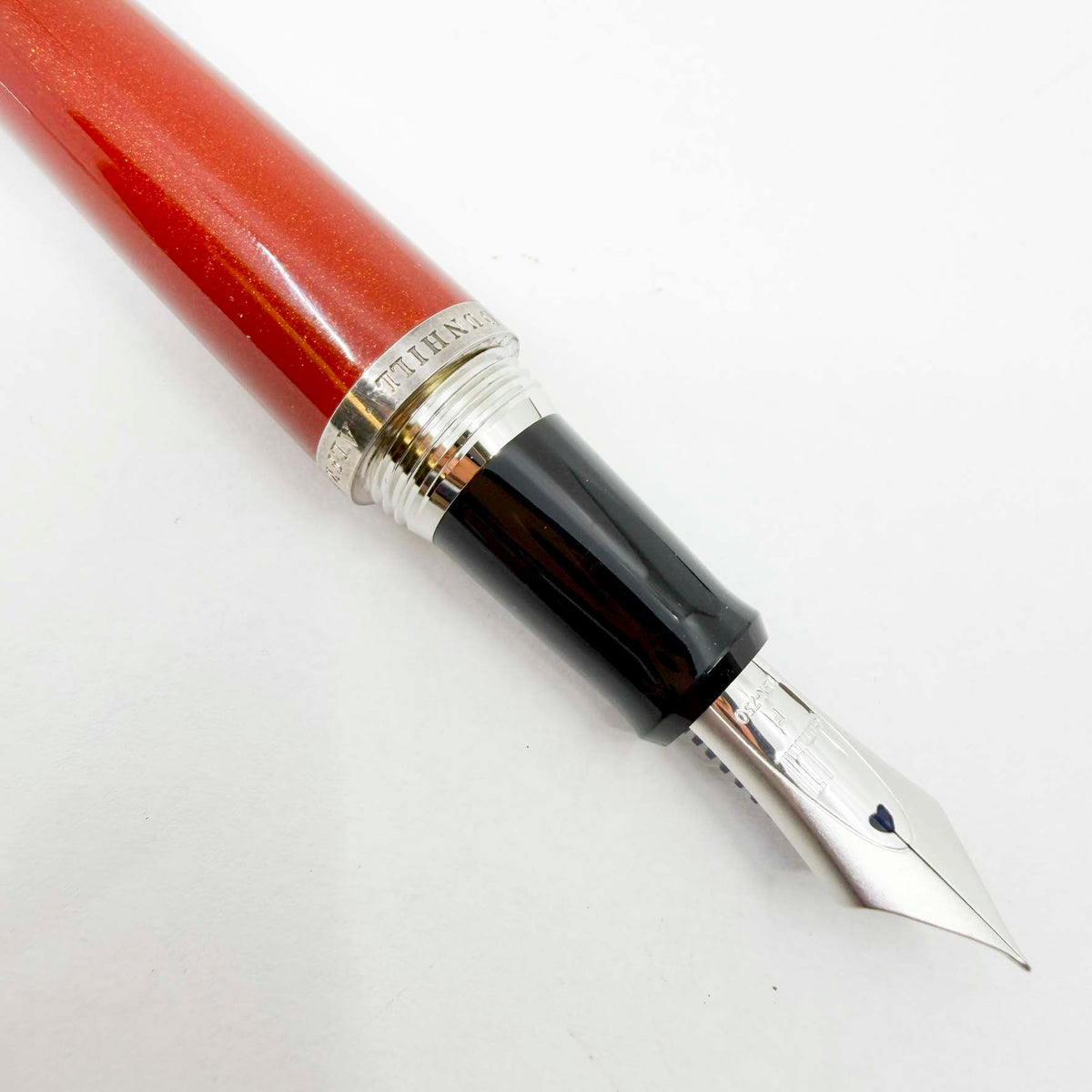 Dunhill AD2000 Orange/Red Metallic Fountain Pen - Fine 18kt Gold Nib (Leans to XF-Nib Made by Pilot)