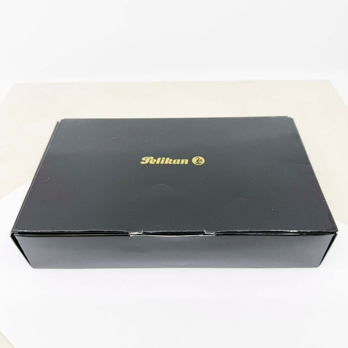 Pelikan M900 Toledo Gold Vermeil Fountain Pen - Medium 18kt Gold Nib - 1990's - Original Box & Certificate Booklet - MINT