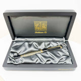 Pelikan M900 Toledo Gold Vermeil Fountain Pen - Medium 18kt Gold Nib - 1990's - Original Box & Certificate Booklet - MINT