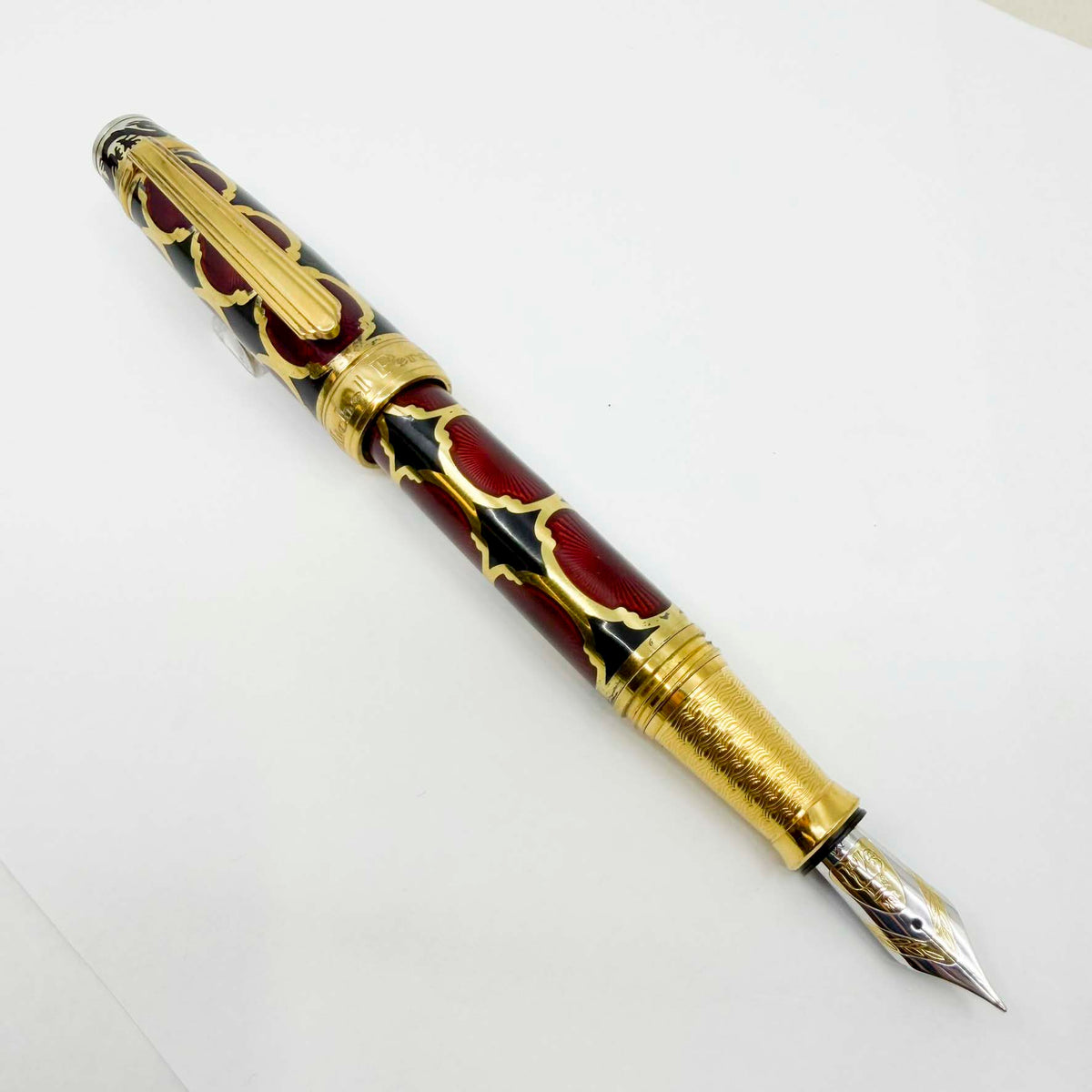 Michel Perchin Year of the Dragon Limited Edition Fountain Pen (Year 2000) - Medium 18kt Gold Nib